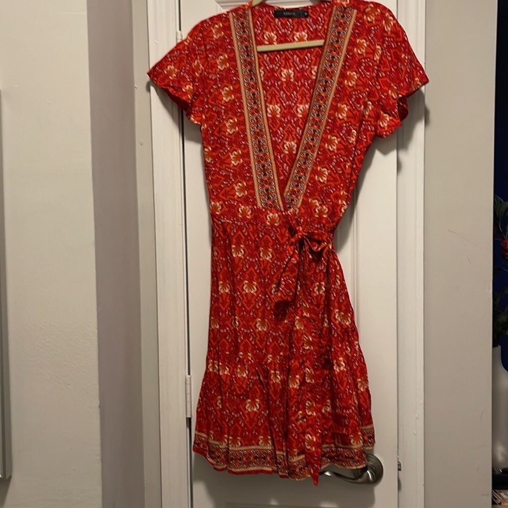Cute summer wrap dress (medium)